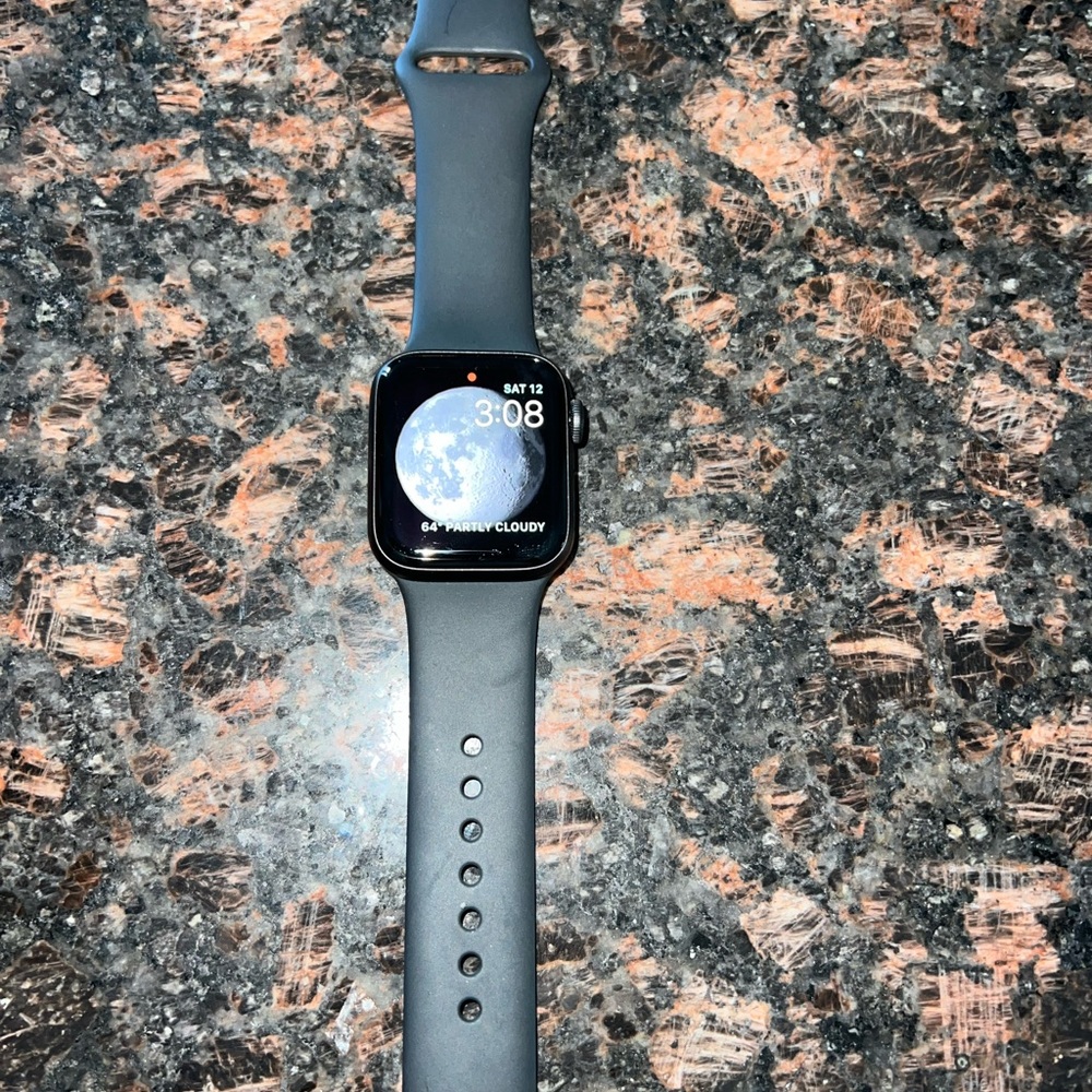 apple iPhone watch 6 series